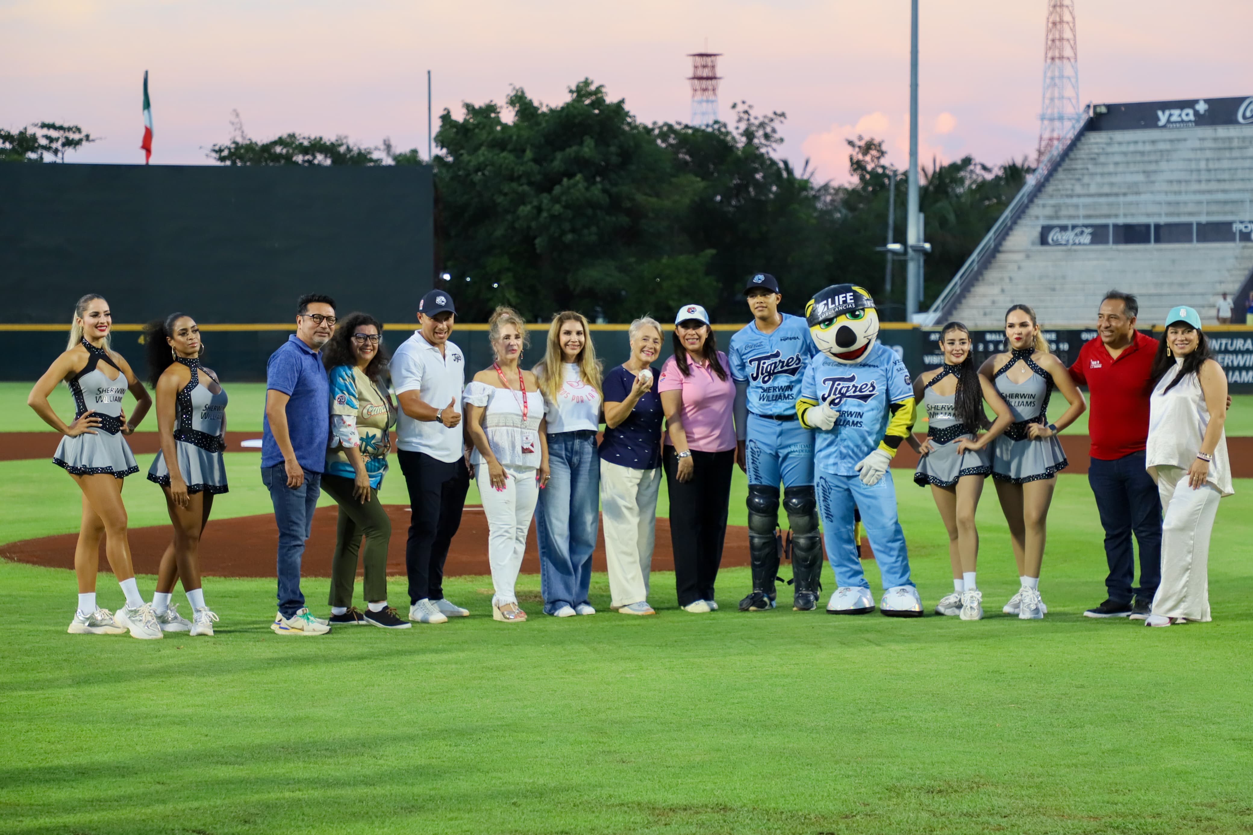 uploads/6/32/01 (2169).Jpeg